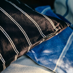 SOLUPPGÅNG funda para cojín