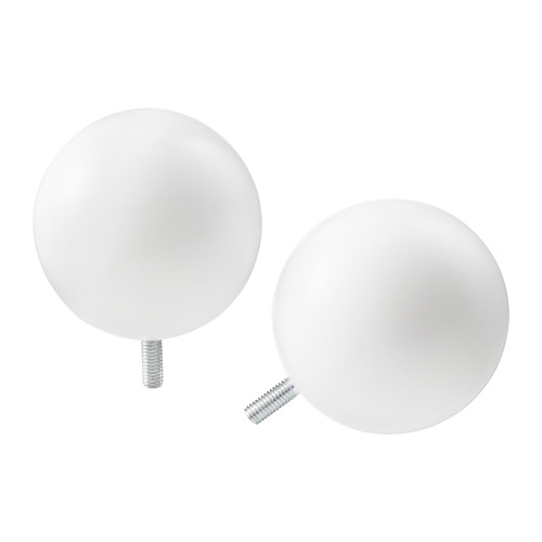 Dos remates de barra de cortina esférica blanca con una superficie lisa y tornillos de acero roscados.