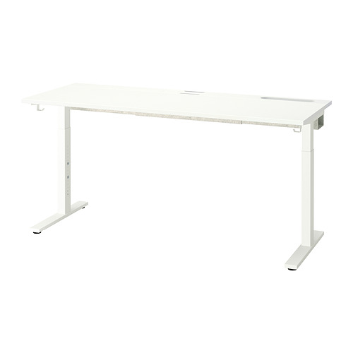 Un escritorio blanco MITTZON de forma rectangular, con tablero de fibra y patas de metal con recubrimiento en polvo.