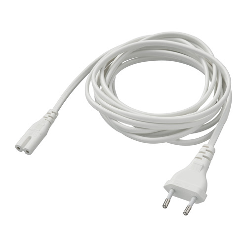 Un cable de alimentación FÖRNIMMA blanco, en espiral, con un enchufe europeo, hecho de plástico pvc.