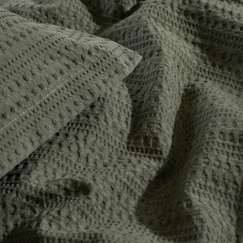 LUKTVICKER, comforter set. 3 of 4 open dialog