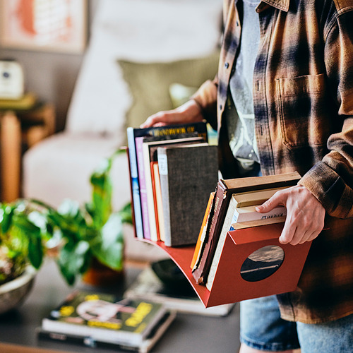 KOMPISHÄNG, sujetalibros. 3 de 5 abrir diálogo
