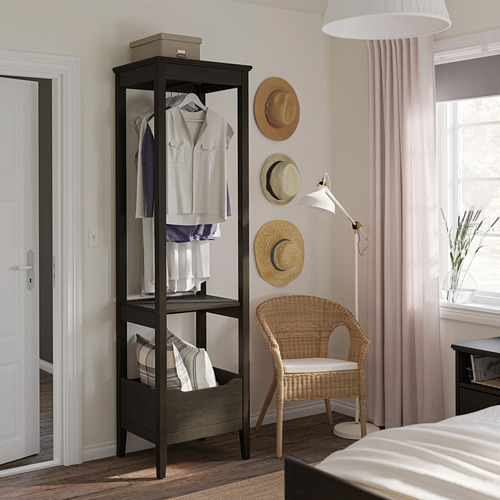 IDANÄS, closet abierto. 2 de 5 open dialog