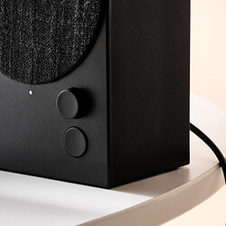 NATTBAD bocina Bluetooth