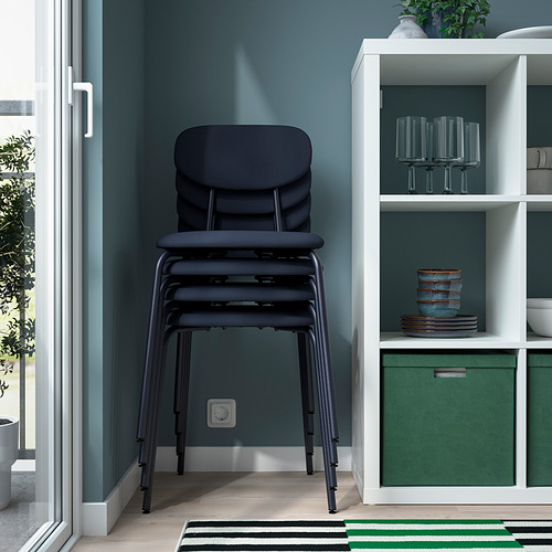 SANDSBERG, mesa con 4 sillas. 3 de 8 open dialog