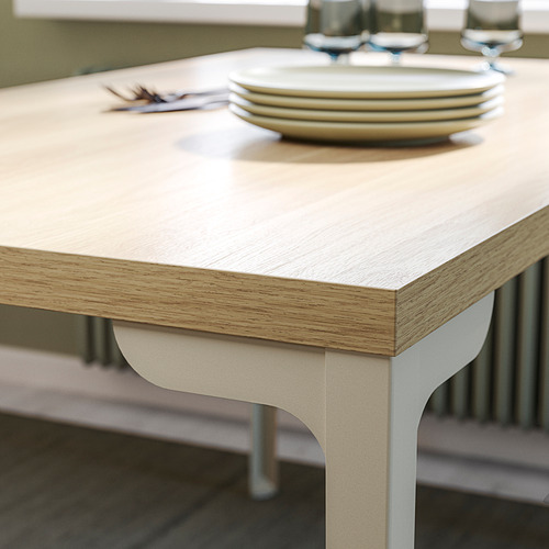 SKÅLSTA, dining table and 4 chairs. 4 of 8 open dialog