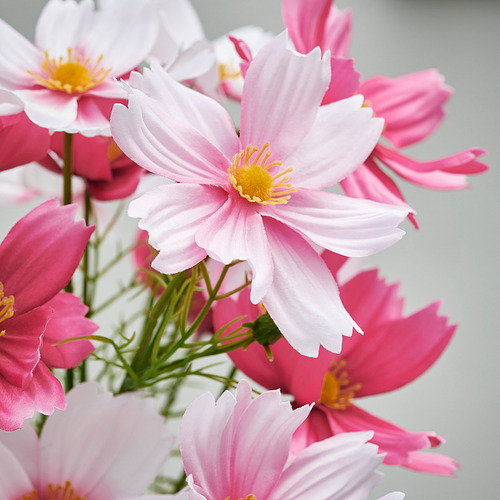 SMYCKA, artificial bouquet. 2 of 3 open dialog