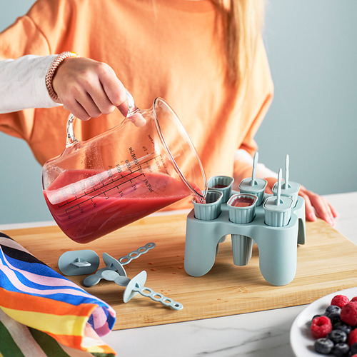 UPPFYLLD, molde para paletas heladas. 2 de 4 open dialog