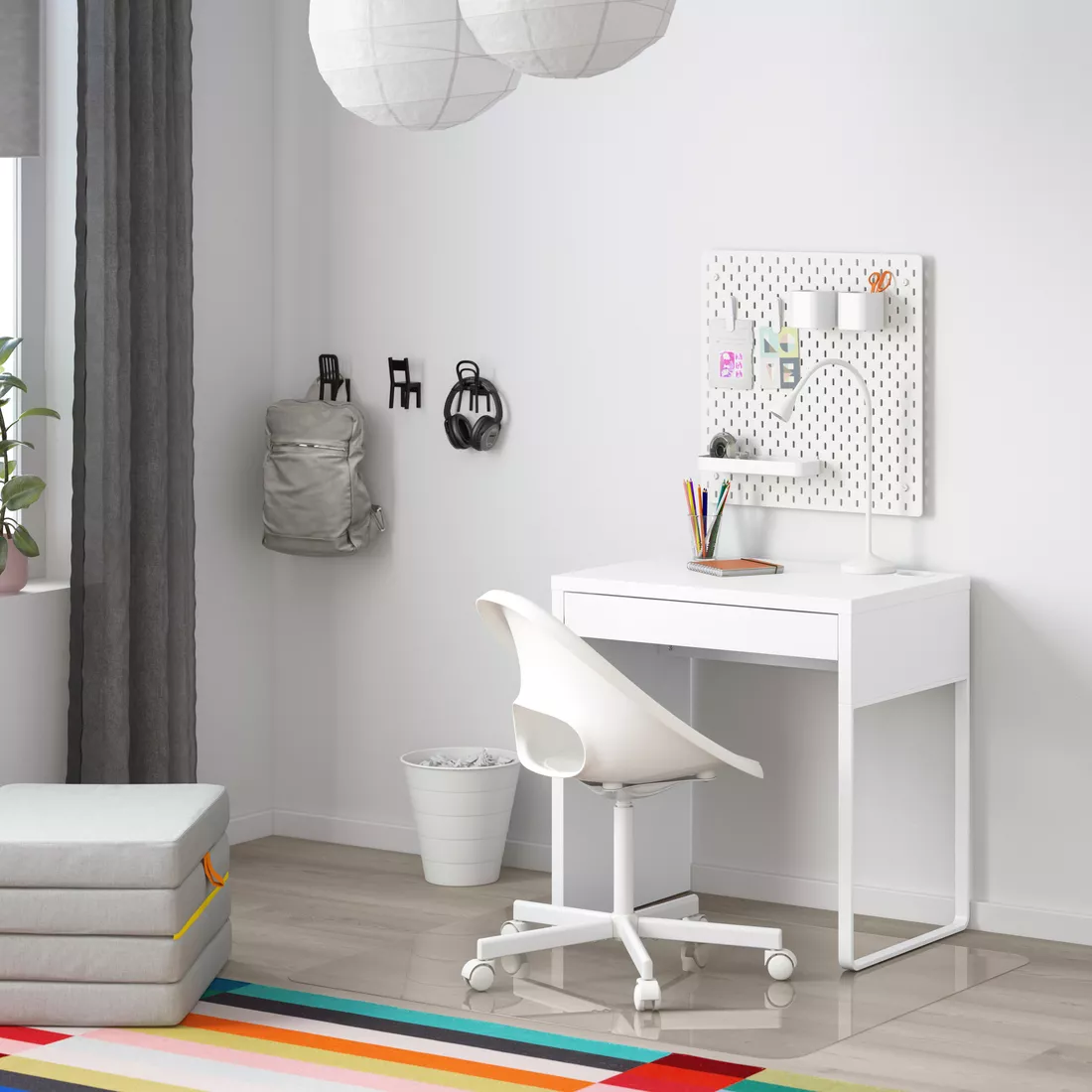 IKEA Santo Domingo - MICKE desk, white, 28 3/4x19 5/8 IKEA Santo Domingo - MICKE desk, white, 28 3/4x19 5/8
