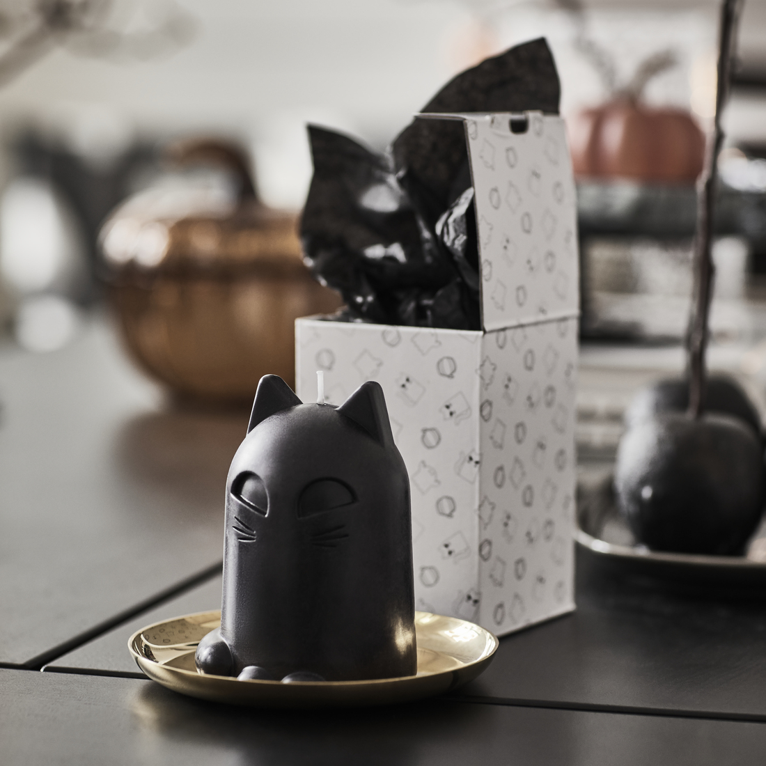 KUSTFYR, unscented candle. 2 of 5 open dialog