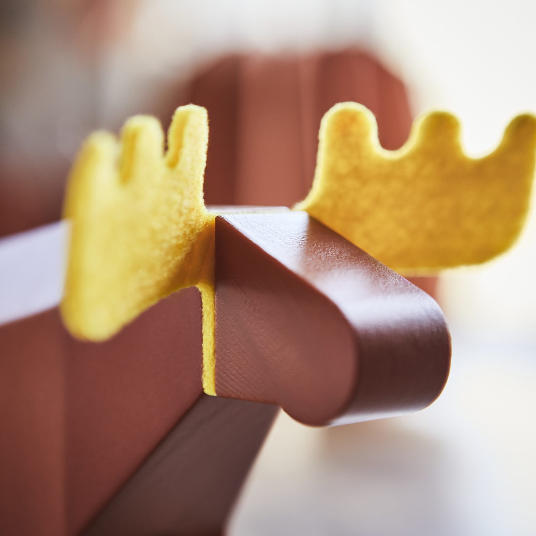 HÖSTAGILLE, decoration, moose. 2 of 3 open dialog