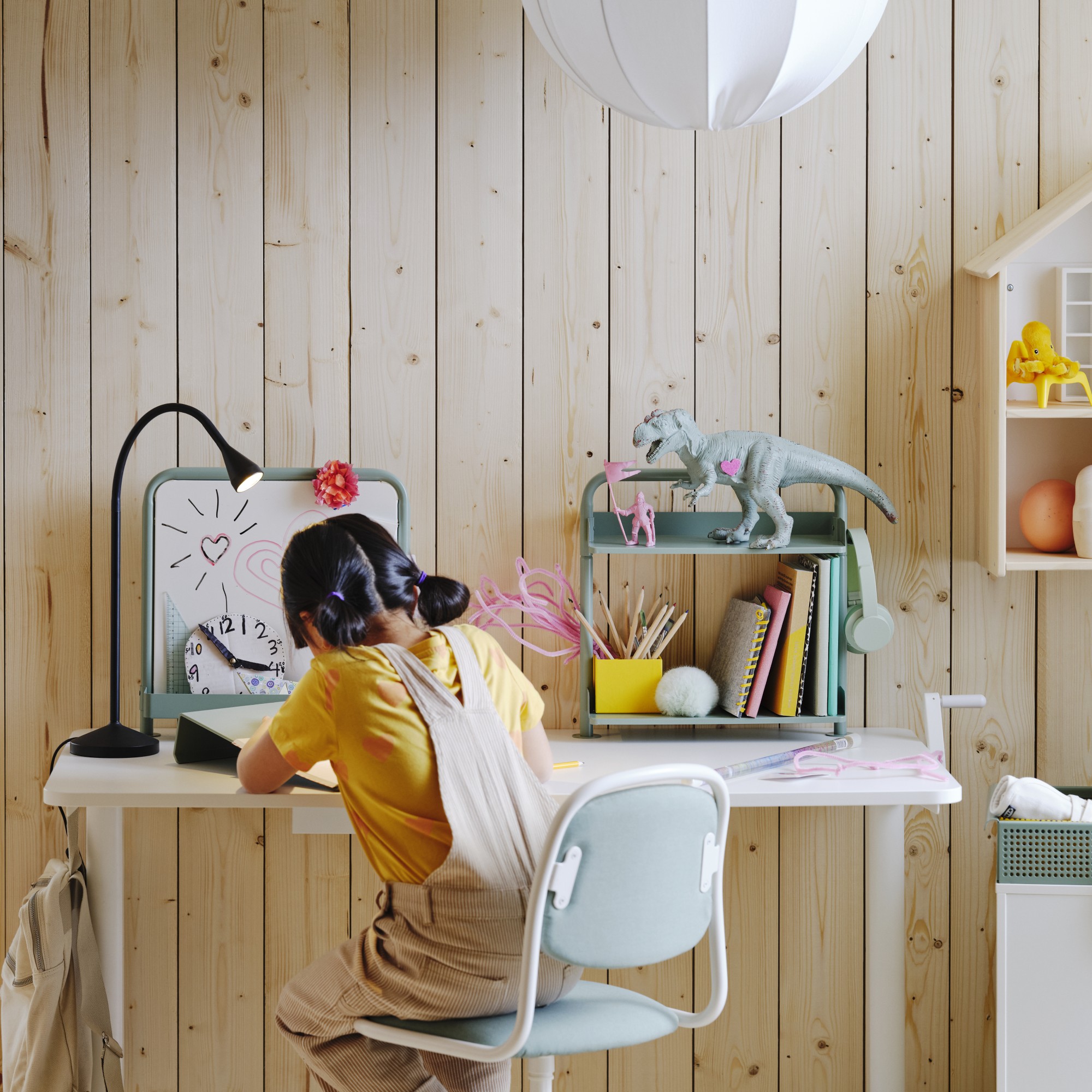 ÖRFJÄLL, child's desk chair. 3 of 6 open dialog