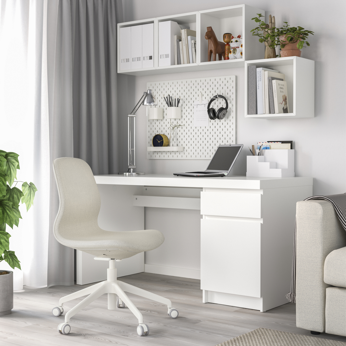 LÅNGFJÄLL, conference chair. 2 of 8 open dialog