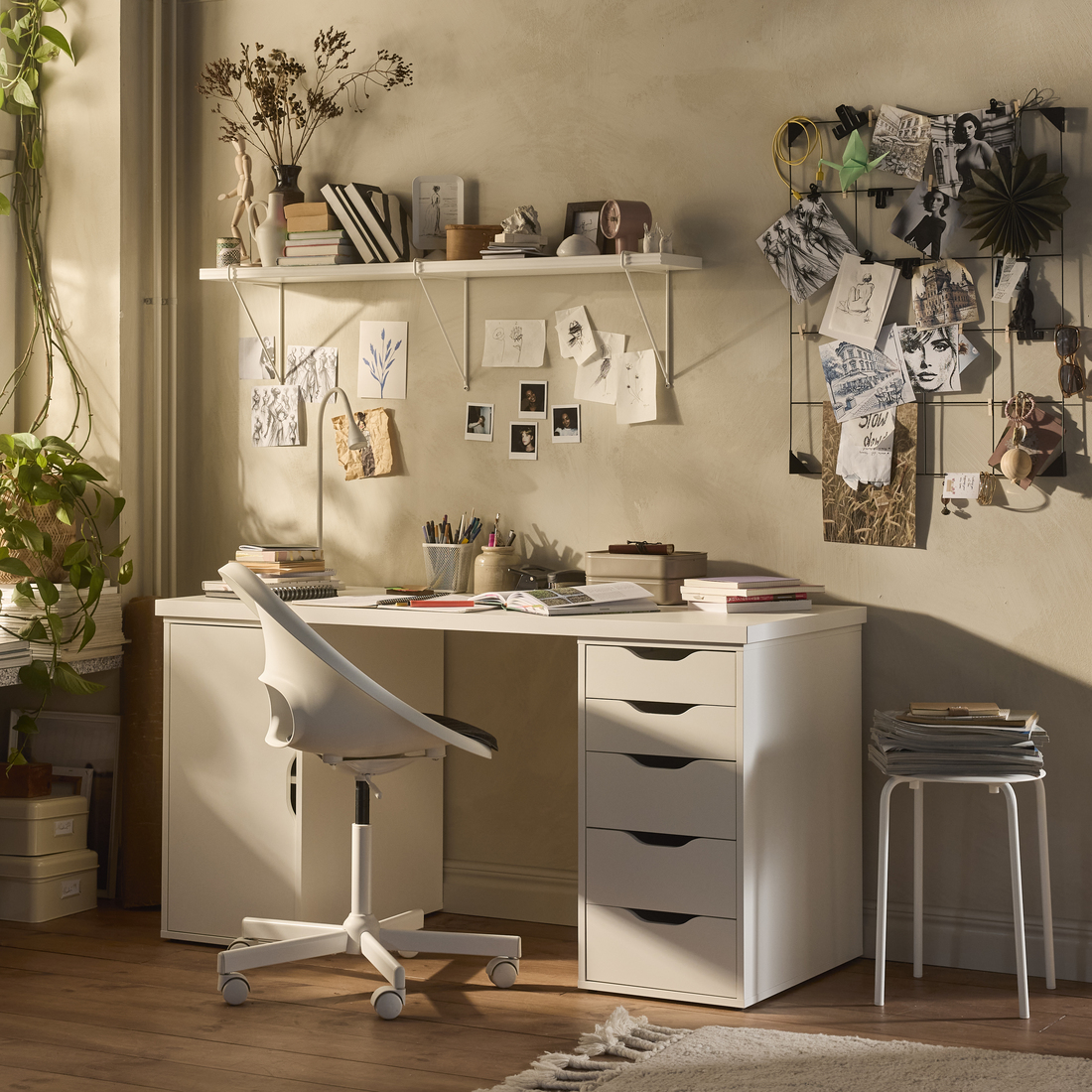 LAGKAPTEN / ALEX, desk. 3 of 7 open dialog