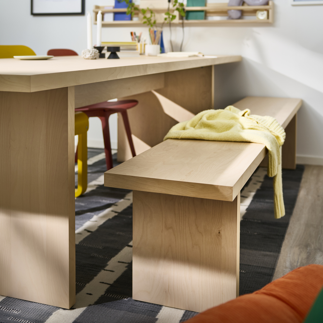 BERGSHYTTAN, dining table. 5 of 6 open dialog