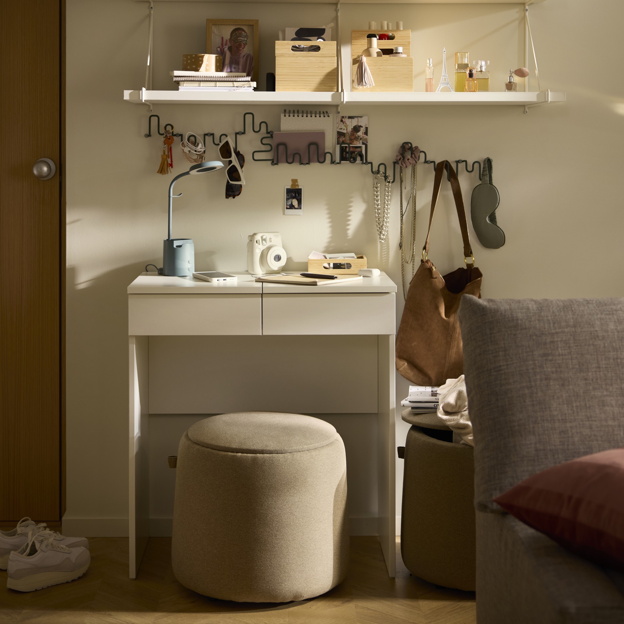 BRIMNES, tocador. 2 de 5 open dialog