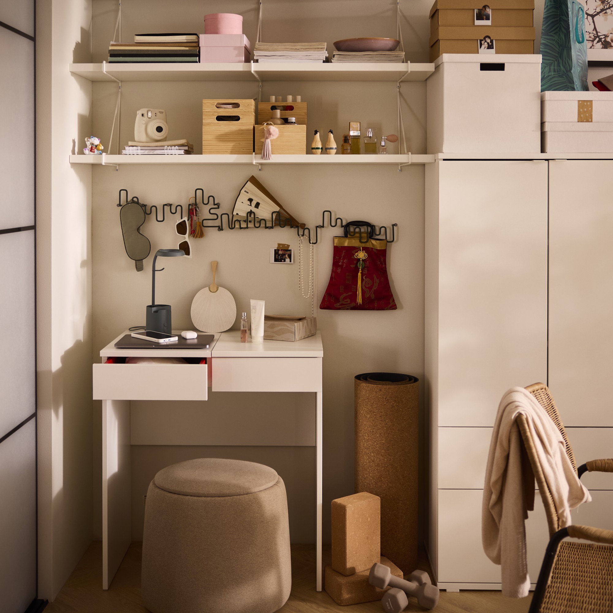 BRIMNES, tocador. 3 de 5 open dialog