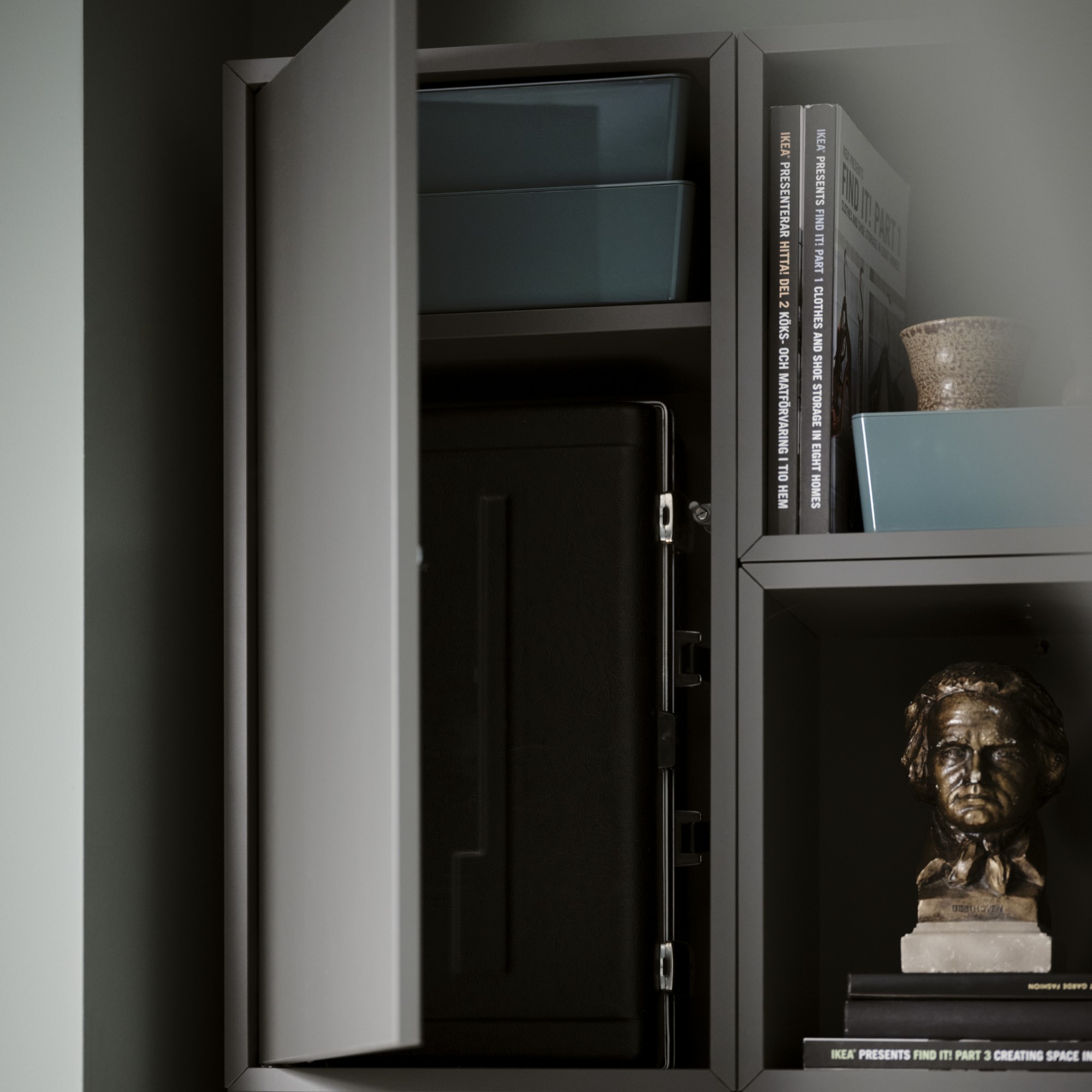 EKET, cabinet with door. 2 of 4 open dialog