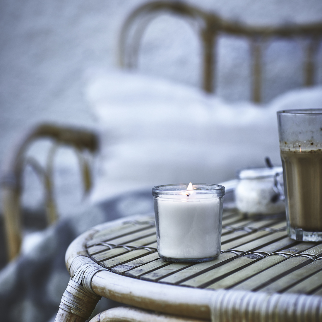 JÄMLIK, scented candle in glass. 2 of 7 open dialog