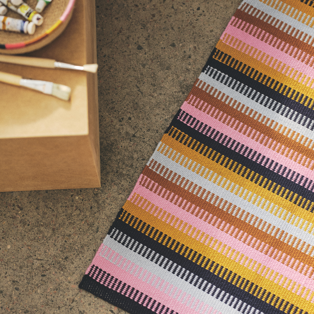 MÄVINN, canasta. 3 de 5 open dialog