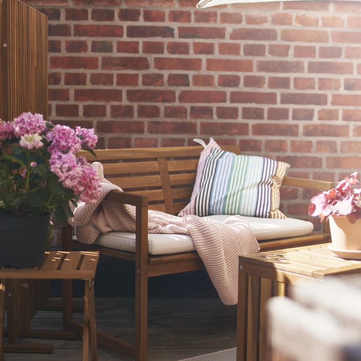 NÄMMARÖ, banco con respaldo, exterior. 5 de 8 open dialog