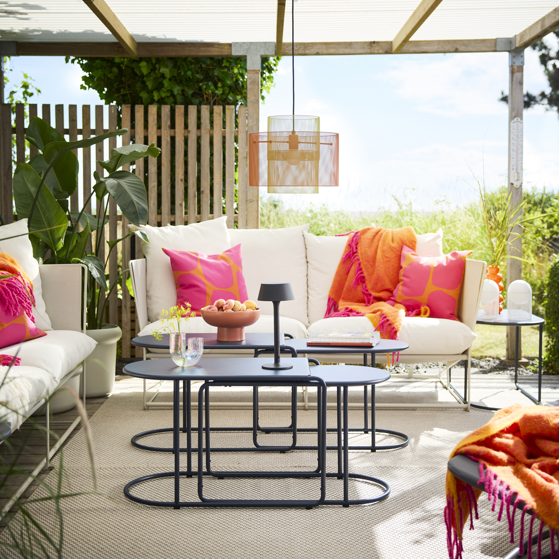 GULLBERGSÖ, cushion cover. 2 of 7 open dialog