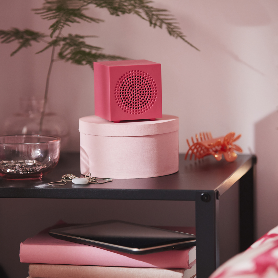 KALLSUP, portable Bluetooth® speaker. 2 of 4 open dialog