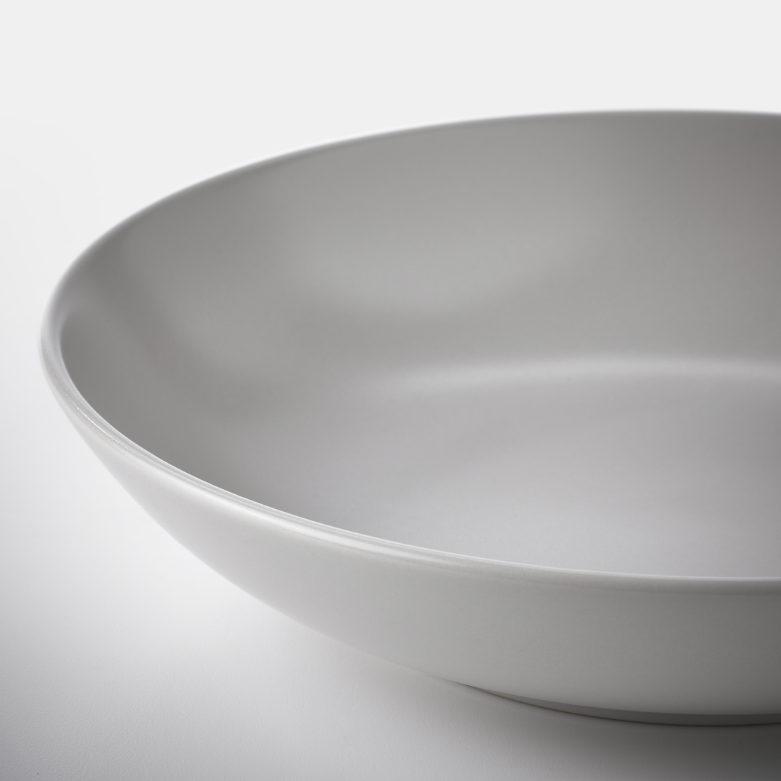 FÄRGKLAR, plato hondo. 2 de 3 abrir diálogo