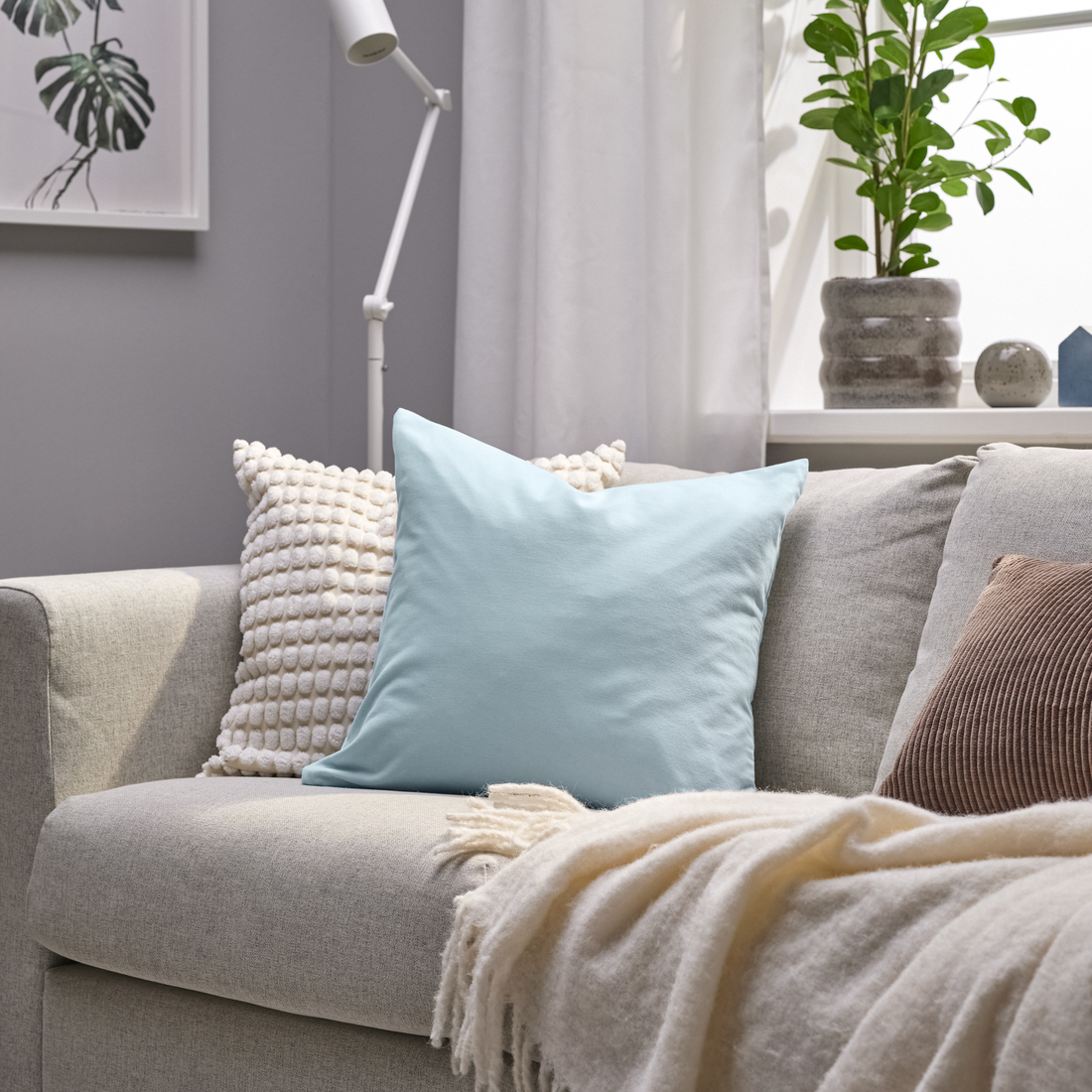 SANELA, cushion cover. 2 of 3 open dialog