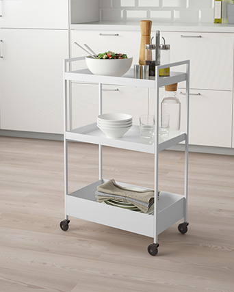 Carrito de cocina utilitario color blanco con bordes rectos.