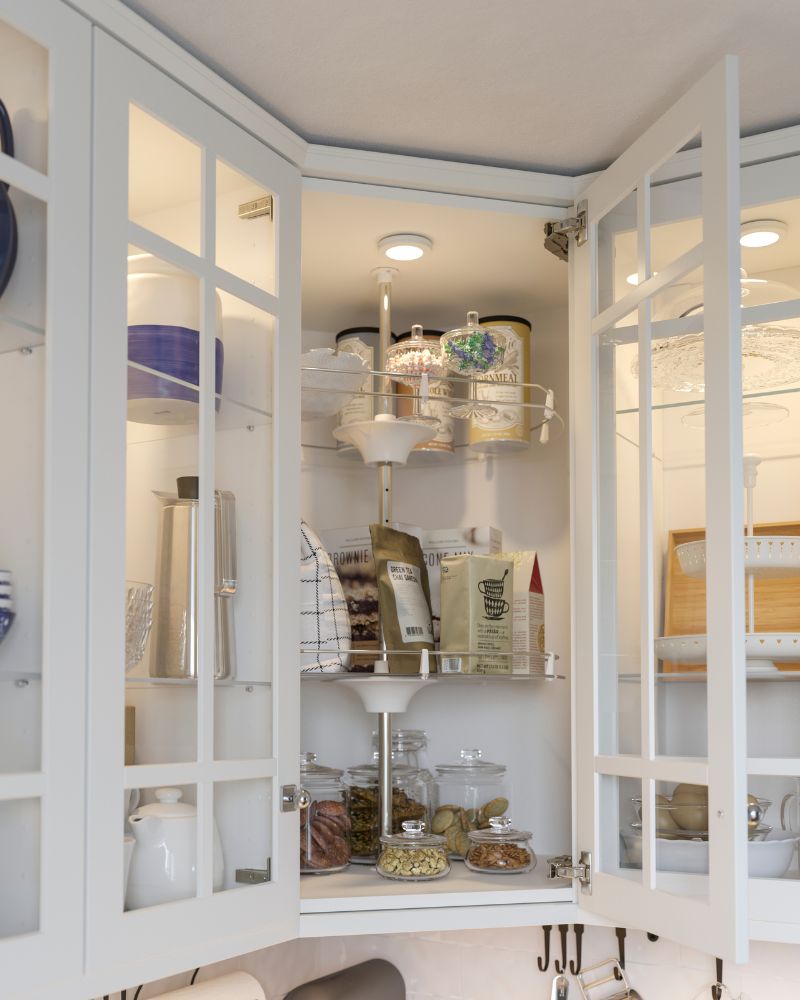 Cabinet with various implements