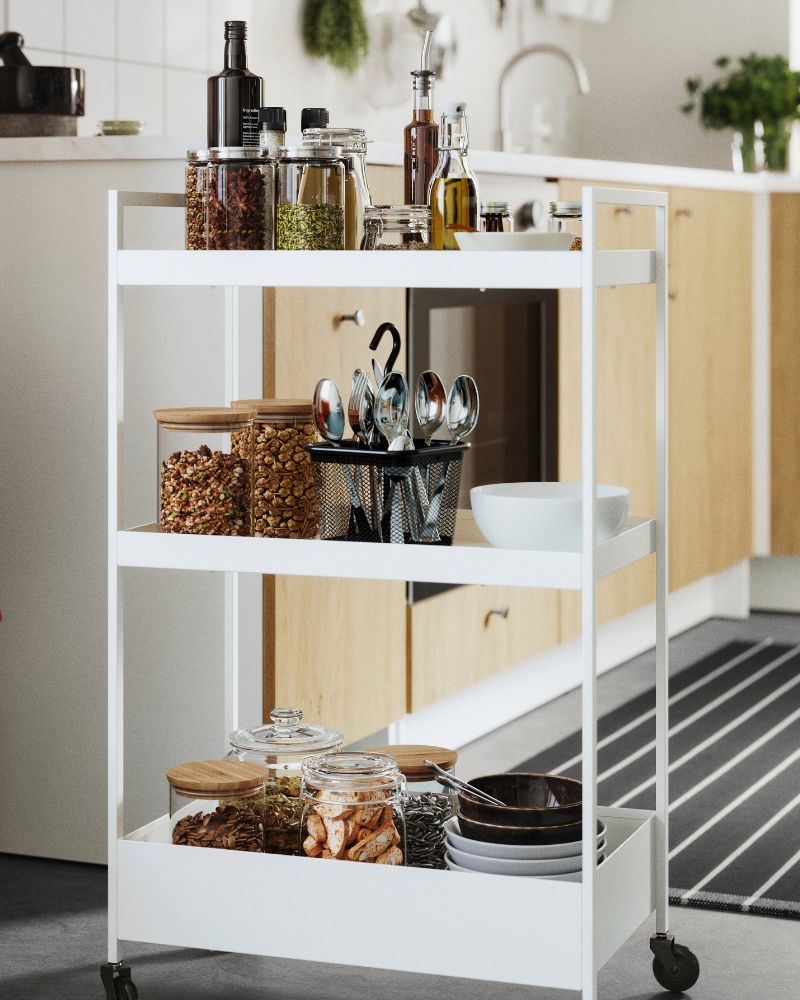 Functional kitchen with NISSAFORS trolley, KORKEN jars, EKLATANT canisters and IKEA 365+ cutlery.