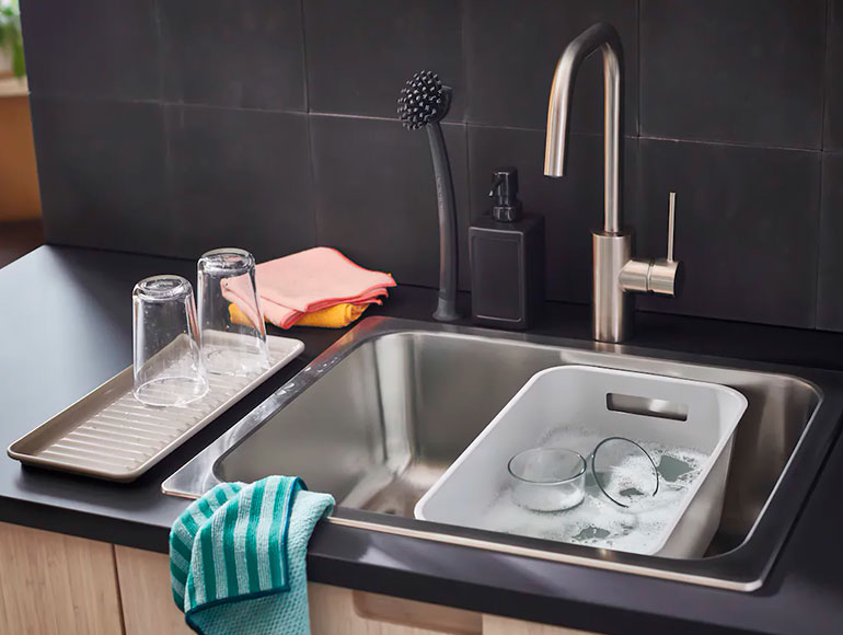 How to reduce food waste and save money in the kitchen